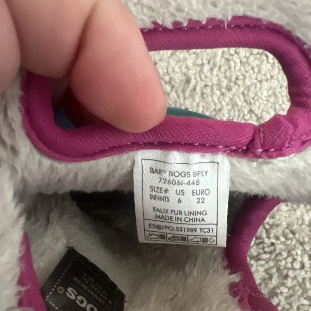 Bogs‎ Baby butterfly Waterproof Faux Fur Lined Rain/Snow Boots Size 6